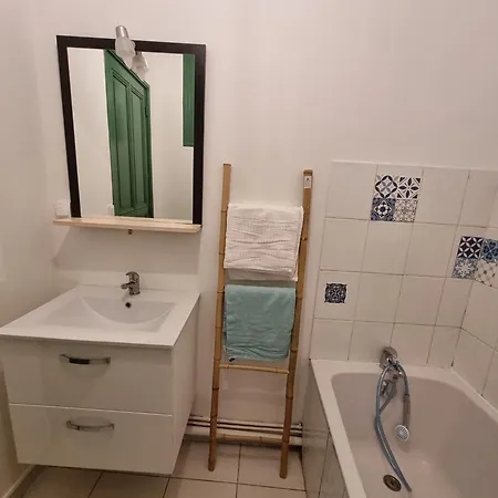L Essentiel Gite Pour 6 Personnes Sireuil  Buitenkant foto