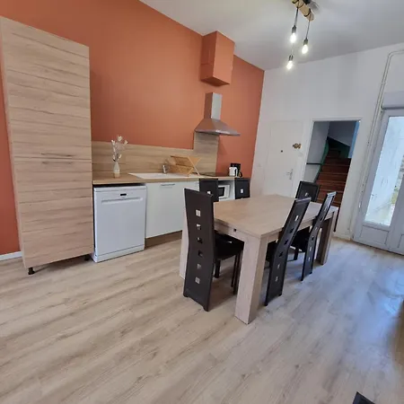 L Essentiel Gite Pour 6 Personnes Sireuil  Buitenkant foto