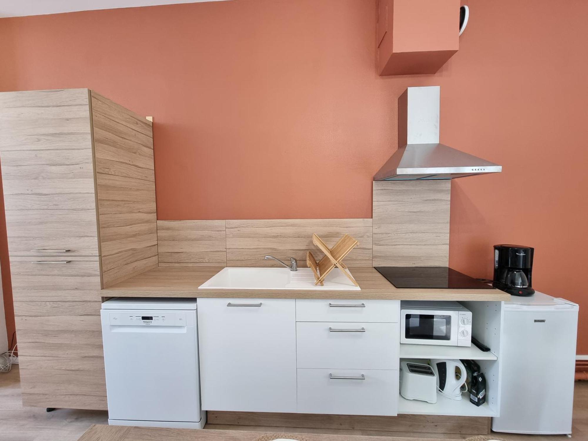 L Essentiel Pour 6 Personnes Sireuil (Dordogne)